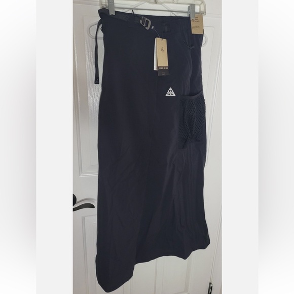 Nike ACG Black Maxi Wrap Snowgrass UV Protection Skirt - Picture 4 of 6